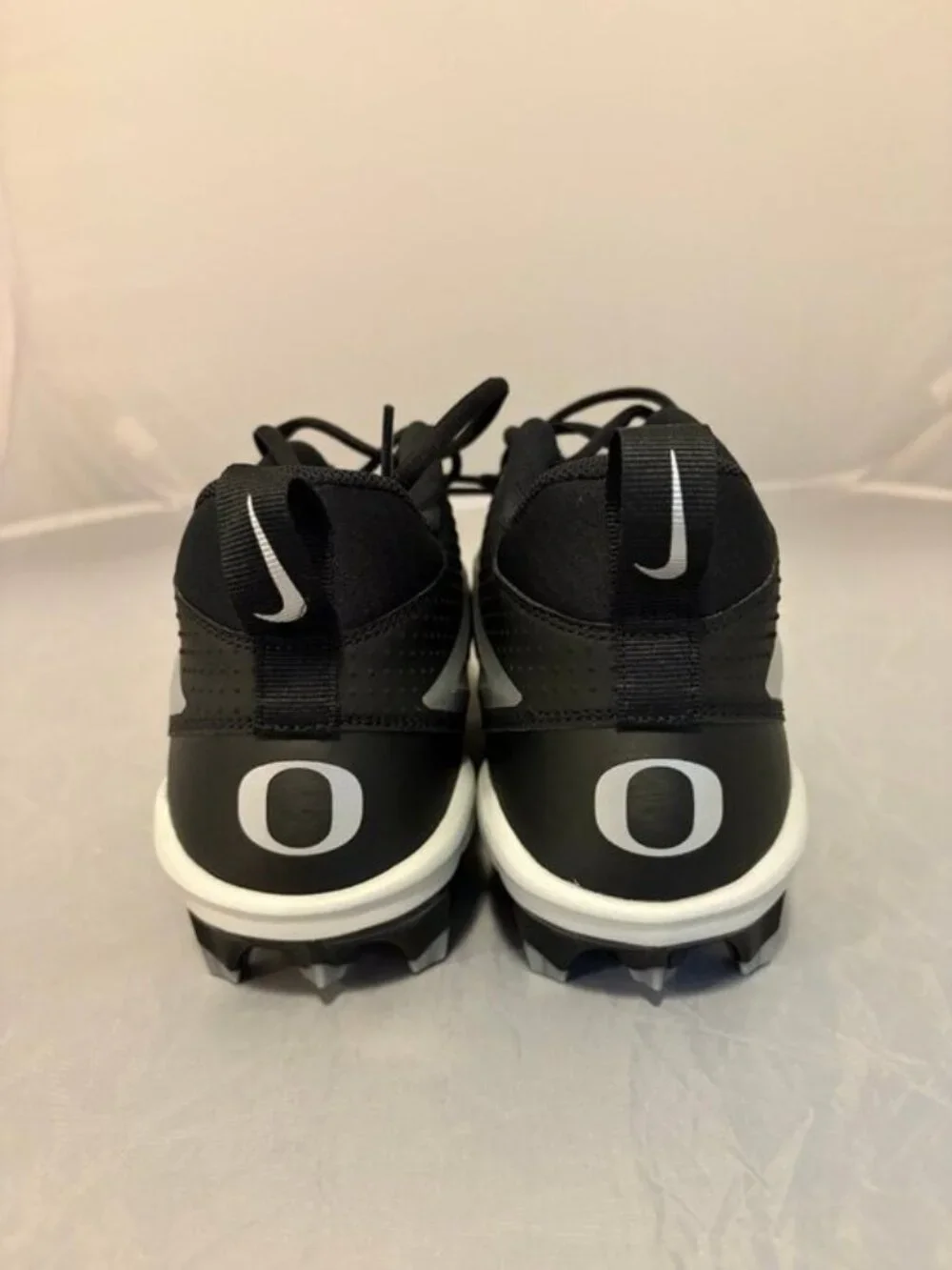 Nike Alpha Menace Varisty 4 Oregon Player PE Football Cleats  display picture 2
